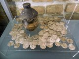   Zbiory monet w muzeum        